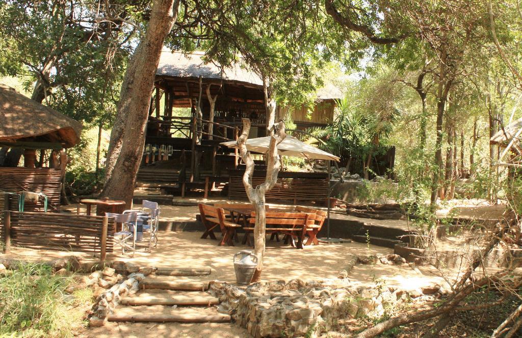 Off Beat Safaris Bush Lodge 호에드스프뤼트 외부 사진