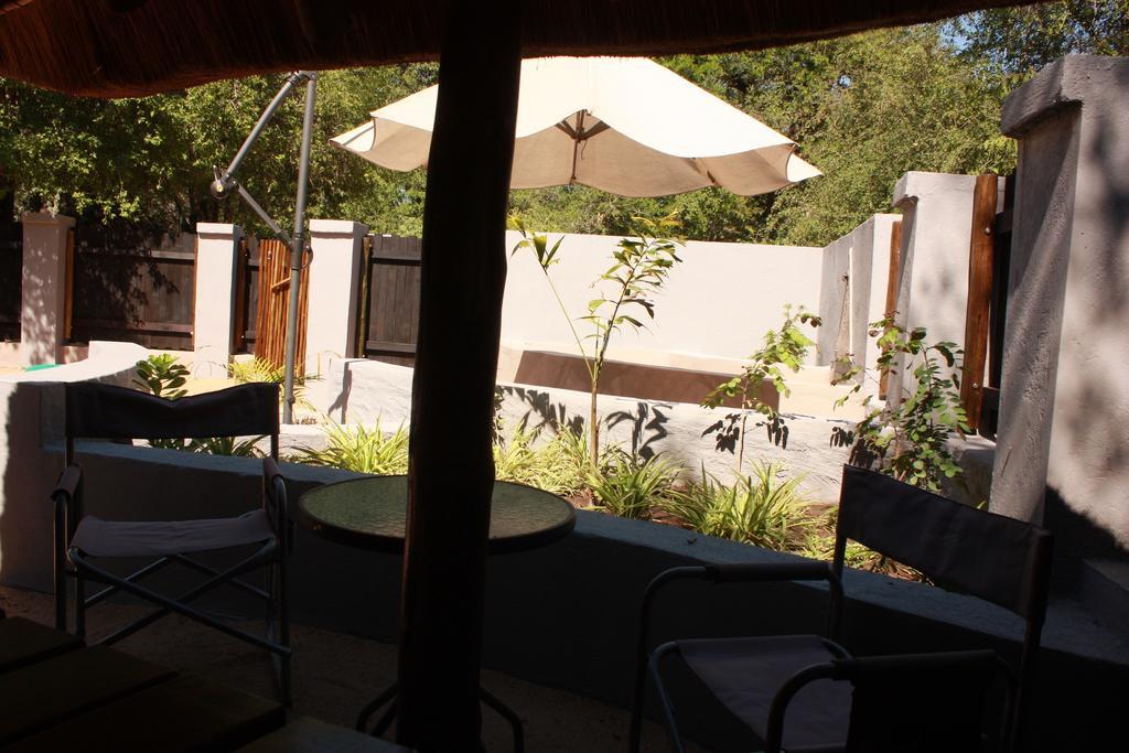 Off Beat Safaris Bush Lodge 호에드스프뤼트 외부 사진