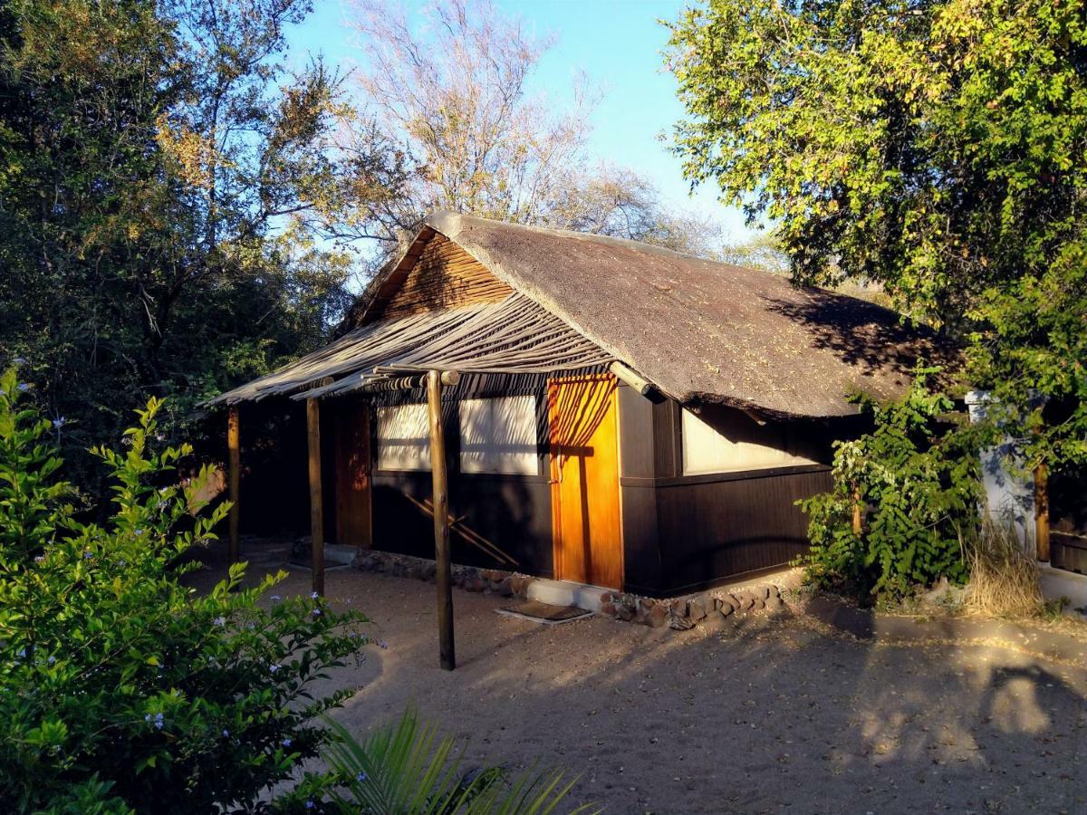 Off Beat Safaris Bush Lodge 호에드스프뤼트 외부 사진