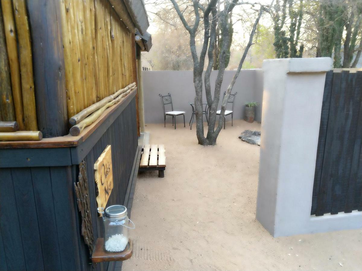 Off Beat Safaris Bush Lodge 호에드스프뤼트 외부 사진