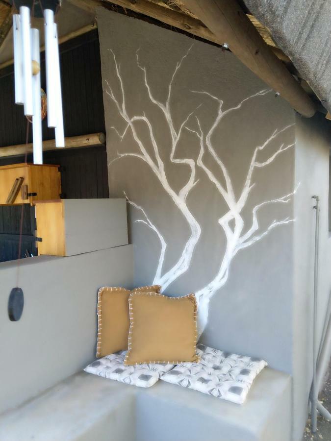 Off Beat Safaris Bush Lodge 호에드스프뤼트 외부 사진